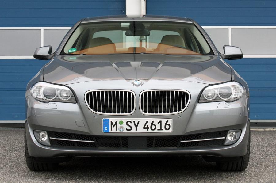  BMW 535i 2011 года  (фото 14 из 48)